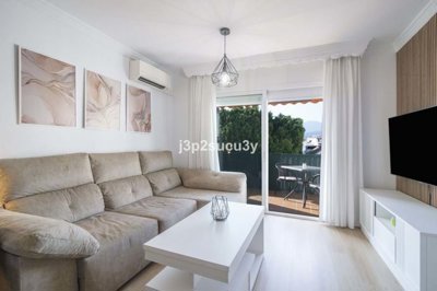 3982-713268-78d1f4f8b6655591b02d22fabb36a692d