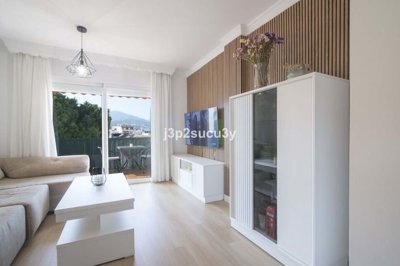 3982-713268-78d1f4f8b6655591b02d22fabb36a692d