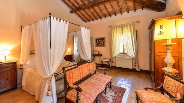 Image No.15-Appartement de 16 chambres à vendre à Montepulciano