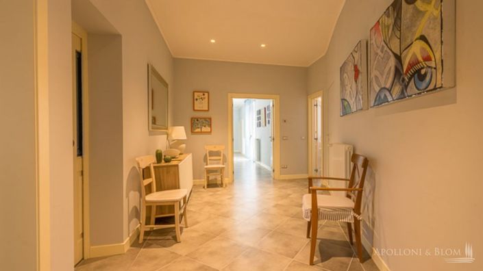 Image No.10-4 Bed Apartment for sale