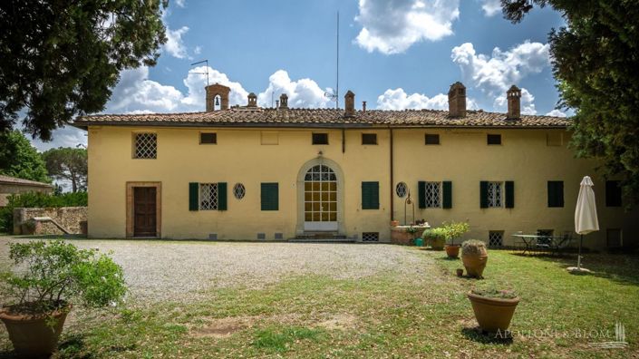 Image No.15-Villa de 13 chambres à vendre à Siena