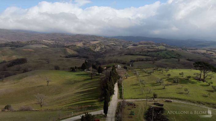 Image No.14-12 Bed Apartment for sale