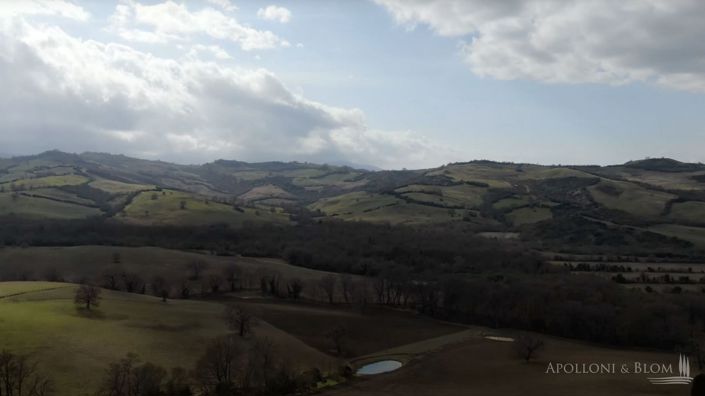 Image No.15-12 Bed Apartment for sale