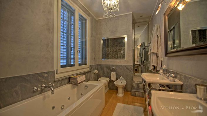 Image No.16-Appartement de 5 chambres à vendre à Florence