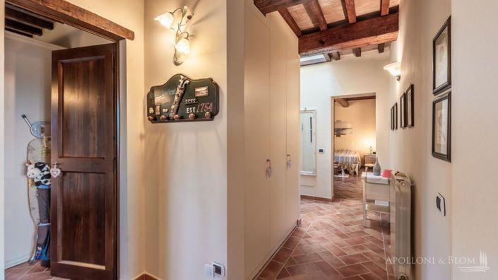 Image No.12-3 Bed Apartment for sale