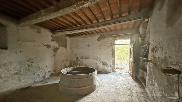 Image No.14-3 Bed Apartment for sale