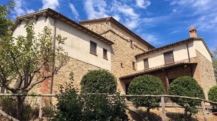 Image No.3-6 Bed Apartment for sale