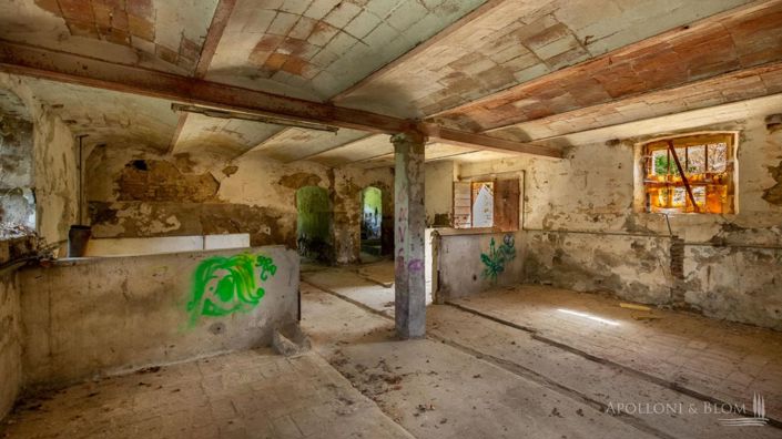 Image No.12-4 Bed Apartment for sale