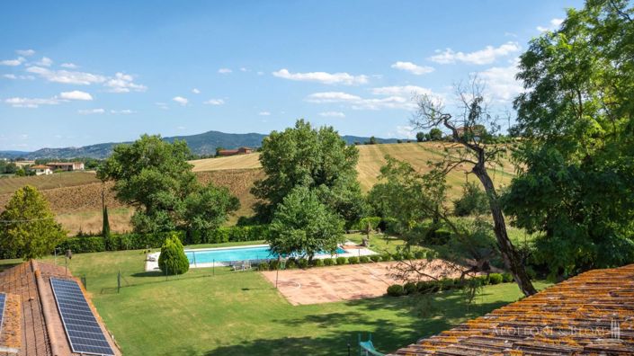 Image No.15-12 Bed Apartment for sale