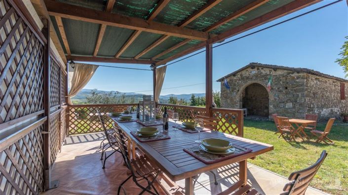 Image No.26-6 Bed Apartment for sale