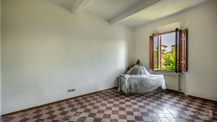 Image No.23-Villa de 8 chambres à vendre à Cetona