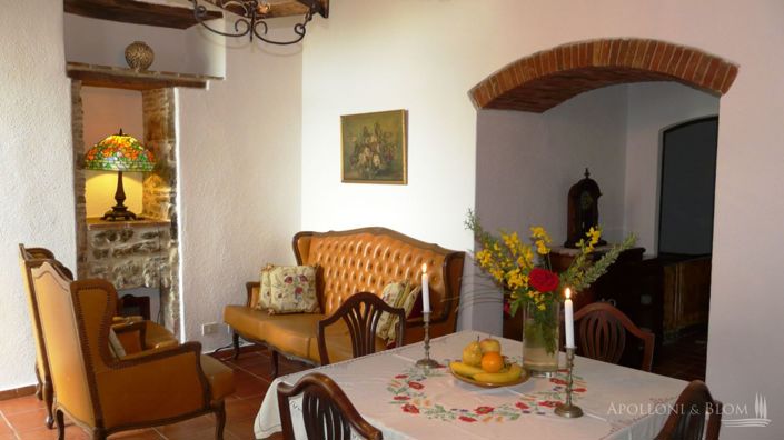 Image No.20-19 Bed Apartment for sale