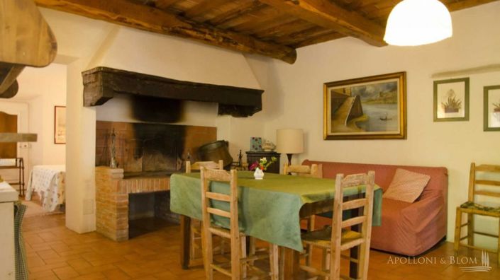 Image No.9-11 Bed Apartment for sale