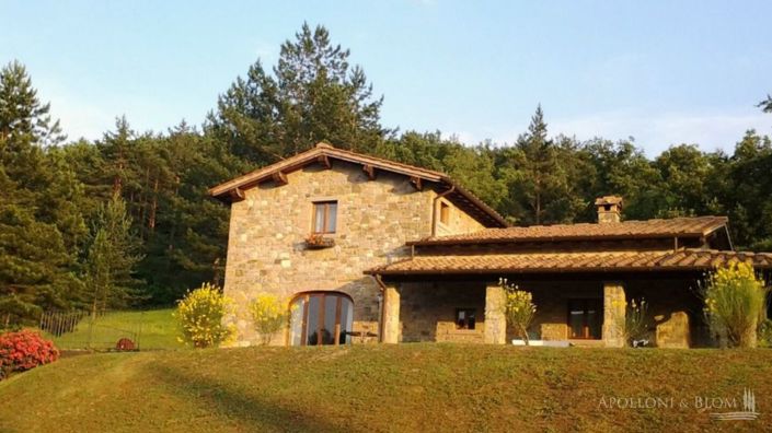 Image No.5-11 Bed Apartment for sale