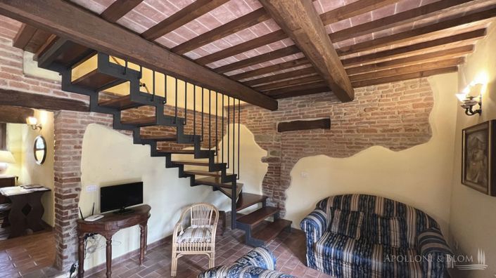 Image No.3-Maison de campagne de 3 chambres à vendre à Castiglione del Lago