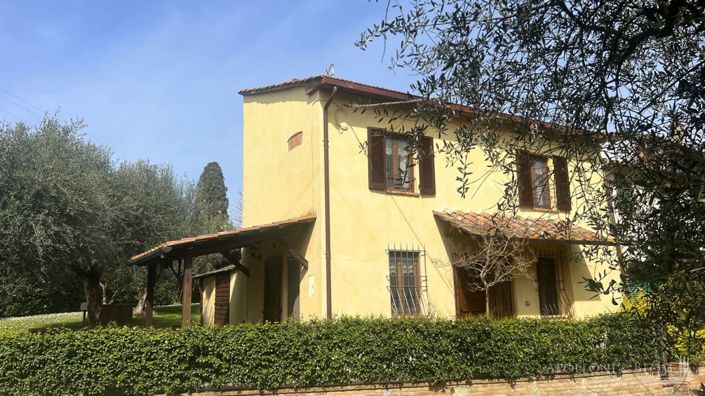 Image No.4-Maison de campagne de 3 chambres à vendre à Castiglione del Lago