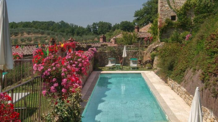 Image No.5-Appartement de 13 chambres à vendre à Castellina in Chianti