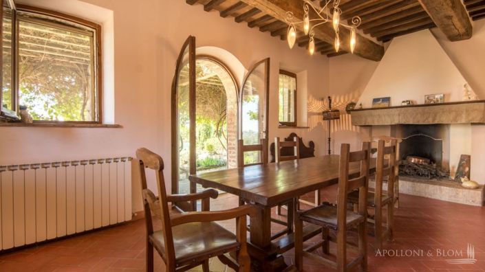 Image No.12-7 Bed Apartment for sale