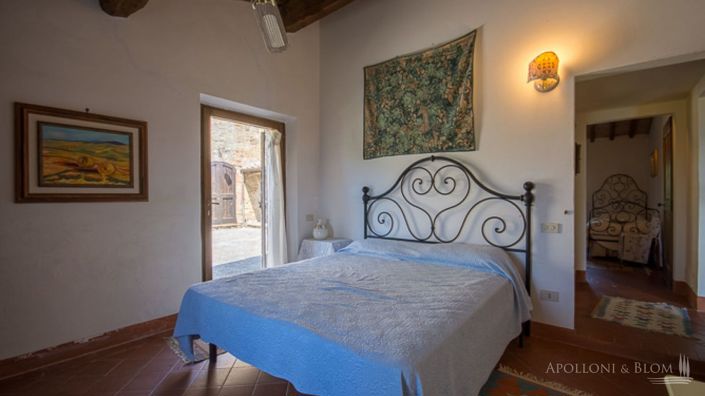 Image No.27-7 Bed Apartment for sale