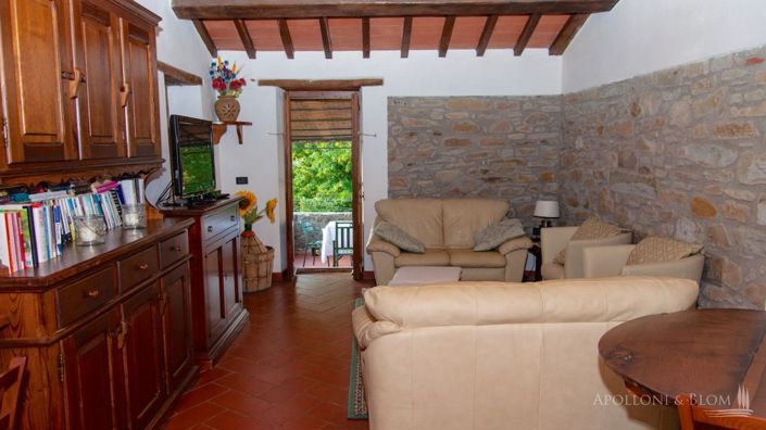 Image No.17-6 Bed Apartment for sale