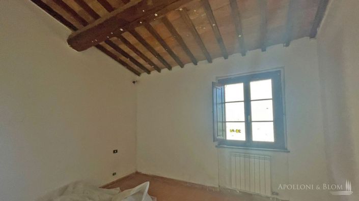 Image No.12-Appartement de 2 chambres à vendre à Sienne