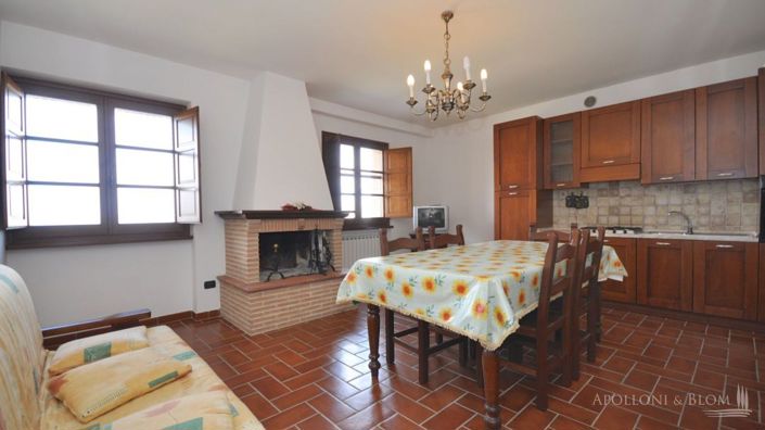 Image No.22-11 Bed Apartment for sale