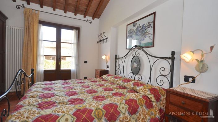 Image No.23-11 Bed Apartment for sale