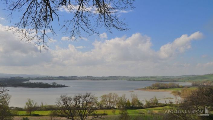 Image No.27-11 Bed Apartment for sale