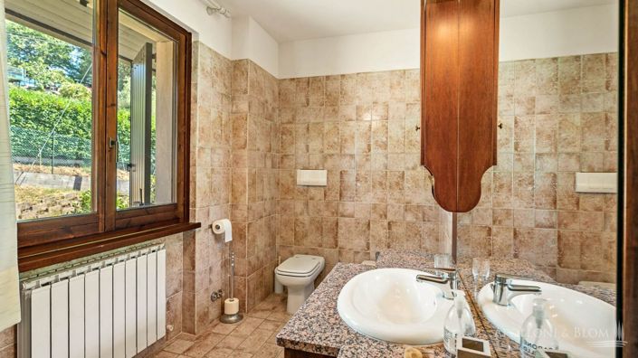 Image No.26-Villa de 4 chambres à vendre à Pérouse