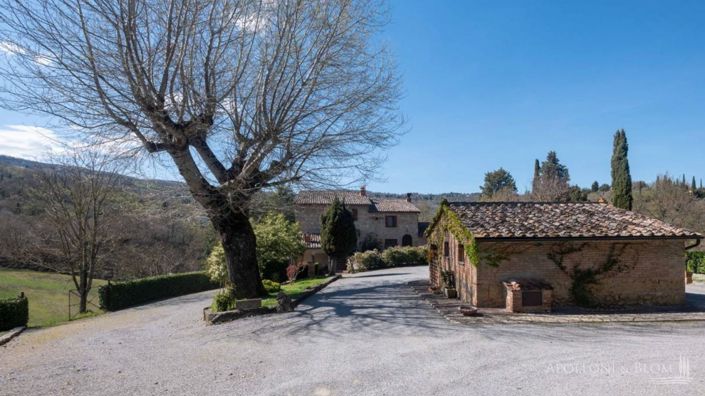 Image No.28-5 Bed Apartment for sale