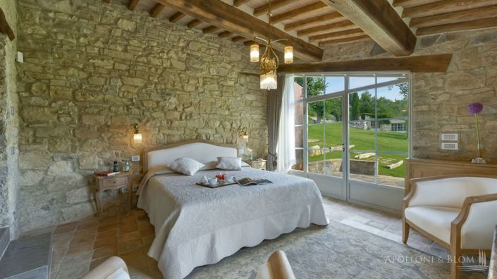 Image No.21-4 Bed Apartment for sale