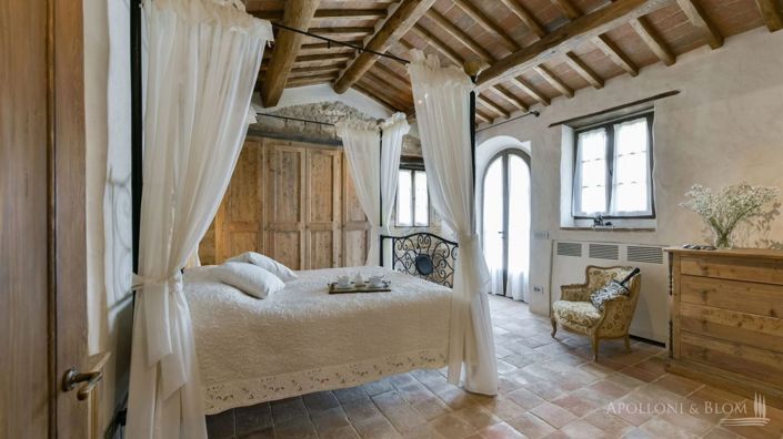 Image No.27-4 Bed Apartment for sale