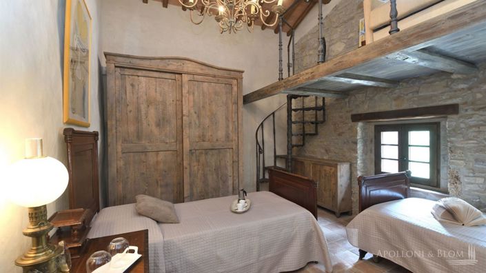 Image No.30-4 Bed Apartment for sale