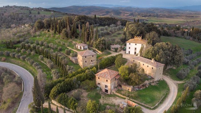 Image No.2-20 Bed Apartment for sale