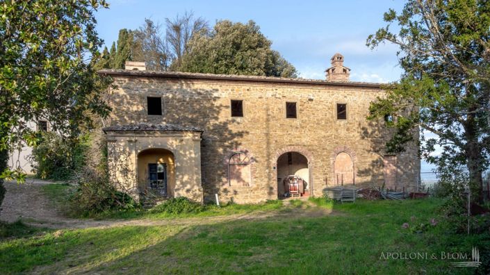 Image No.22-20 Bed Apartment for sale