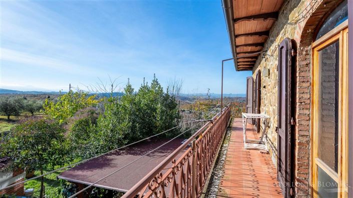 Image No.10-6 Bed Apartment for sale