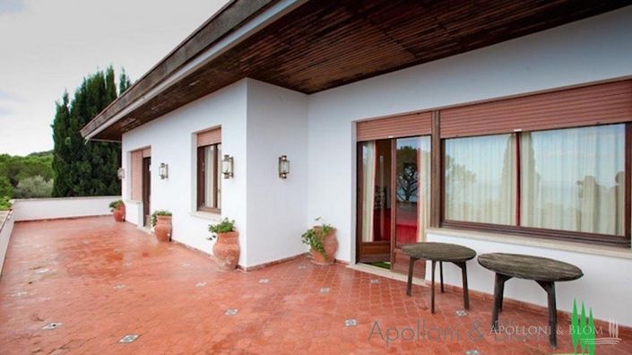 Image No.16-7 Bed Apartment for sale