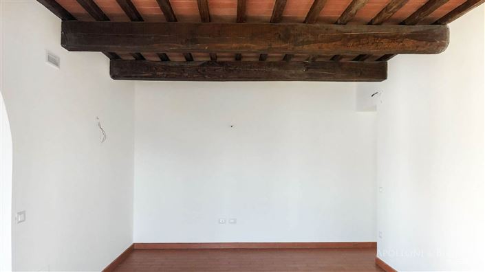 Image No.18-3 Bed Apartment for sale