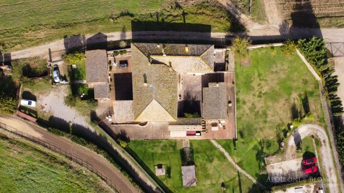 Image No.9-Appartement de 10 chambres à vendre à Castelnuovo Berardenga