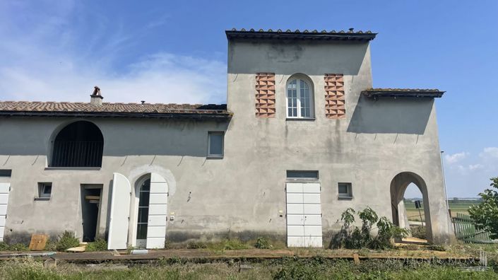 Image No.7-26 Bed Apartment for sale