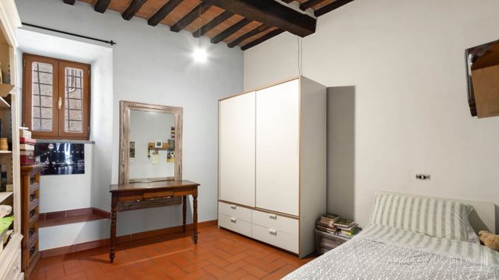 Image No.21-Maison de campagne de 5 chambres à vendre à Cortona