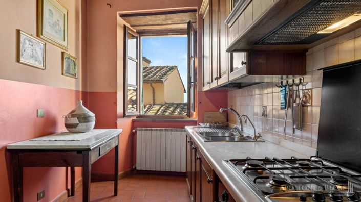 Image No.14-Maison de campagne de 5 chambres à vendre à Cortona