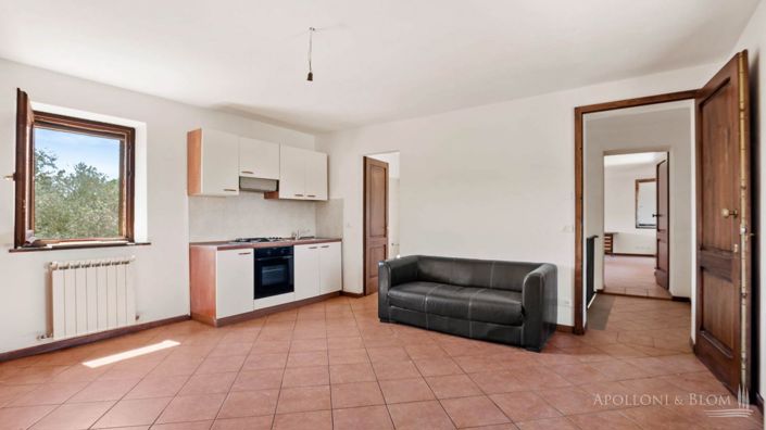 Image No.19-4 Bed Apartment for sale