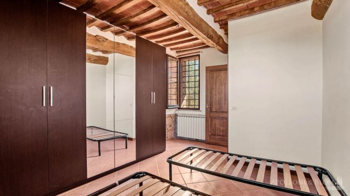 Image No.21-4 Bed Apartment for sale