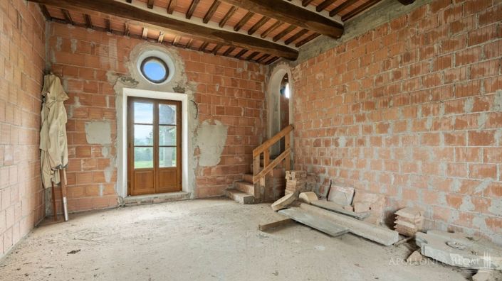 Image No.19-6 Bed Apartment for sale