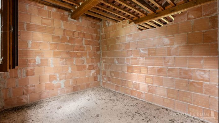 Image No.27-6 Bed Apartment for sale