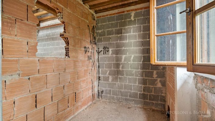 Image No.29-6 Bed Apartment for sale