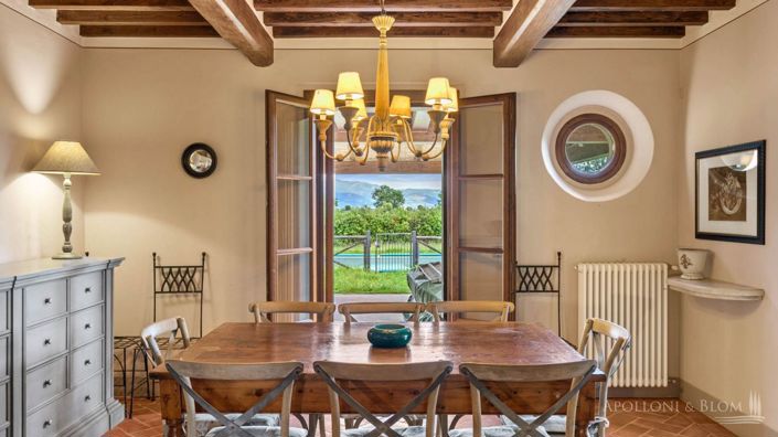 Image No.4-4 Bed Apartment for sale