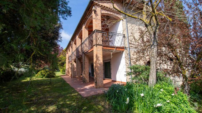 Image No.21-7 Bed Apartment for sale