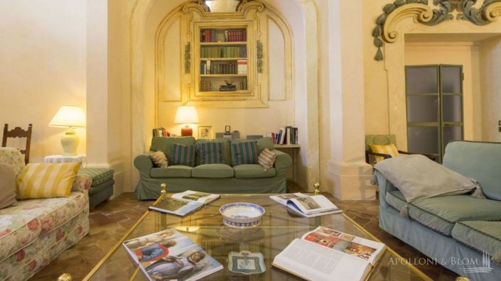 Image No.10-Appartement de 8 chambres à vendre à Siena